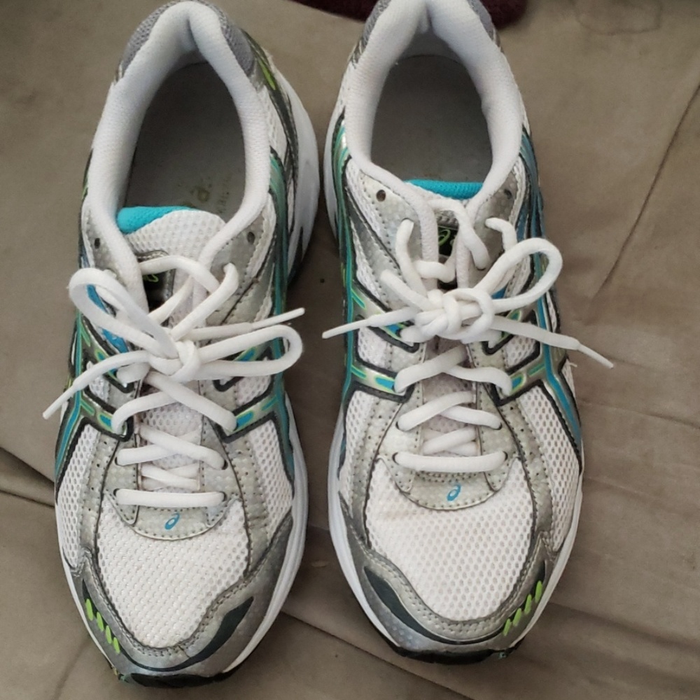 Asics size 7